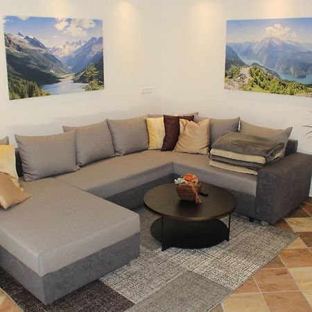 Ferienwohnung Auszeit Stubai Fulpmes Dış mekan fotoğraf