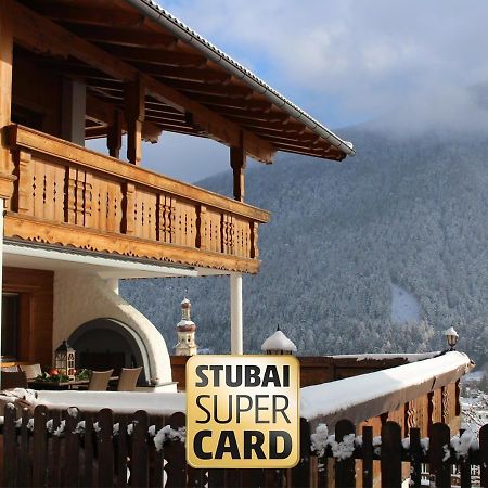 Ferienwohnung Auszeit Stubai Fulpmes Dış mekan fotoğraf