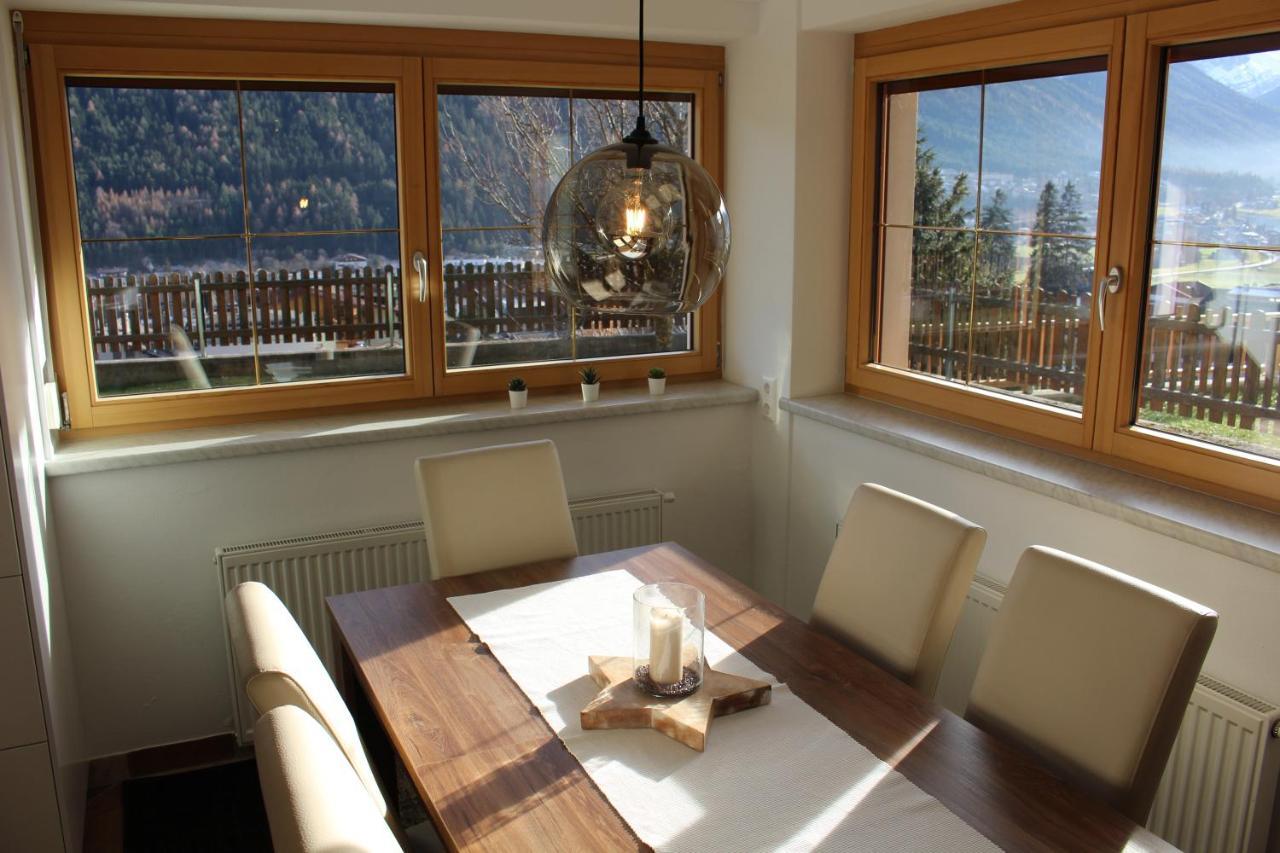 Ferienwohnung Auszeit Stubai Fulpmes Dış mekan fotoğraf